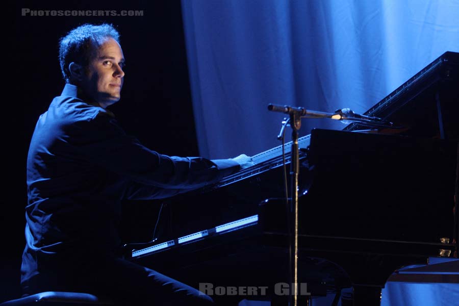 LISA GERRARD - 2007-04-15 - PARIS - Grand Rex - 